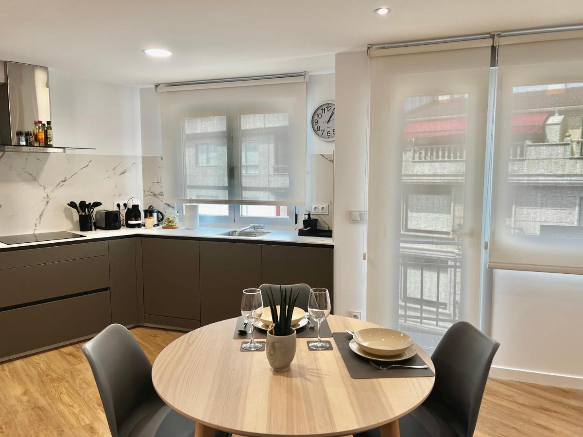 Fernandez Vega 3 Apartment